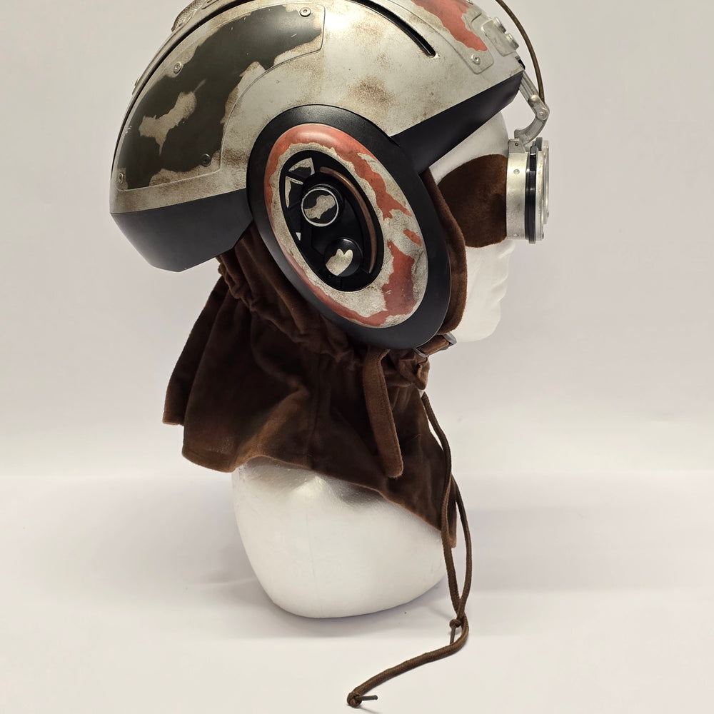 
                      
                        1:1 Anakin Skywalker Replika-Helm aus «STAR WARS – EPISODE I: The Phantom Menace» (1999)
                      
                    