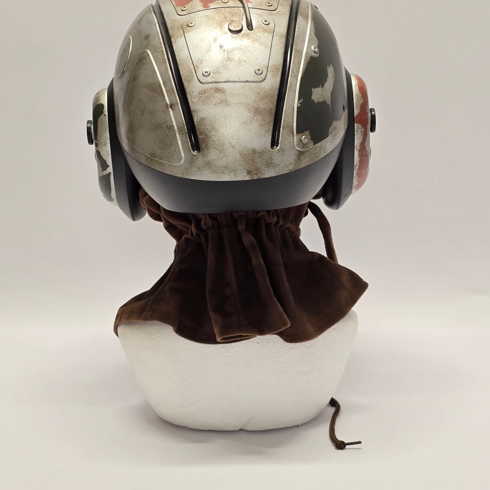 
                      
                        1:1 Anakin Skywalker Replika-Helm aus «STAR WARS – EPISODE I: The Phantom Menace» (1999)
                      
                    